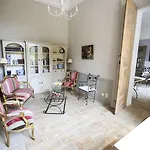 Отель Domaine Des Escaunes 4*