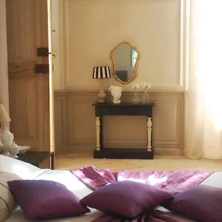 Domaine Des Escaunes 4* Sernhac