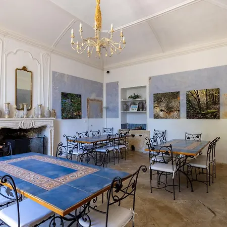 호텔 Domaine Des Escaunes Sernhac