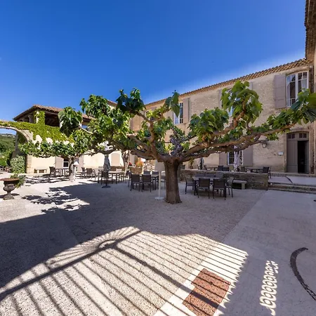 Domaine Des Escaunes 4* Sernhac