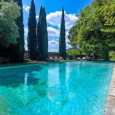 Domaine Des Escaunes Sernhac