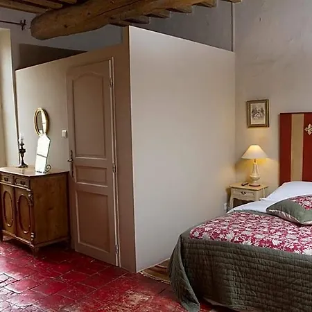 Domaine Des Escaunes Hotel Sernhac