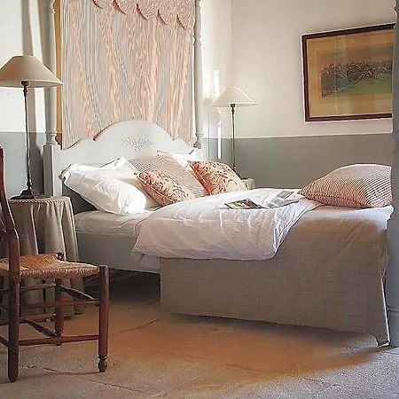Hotel Domaine Des Escaunes 4*