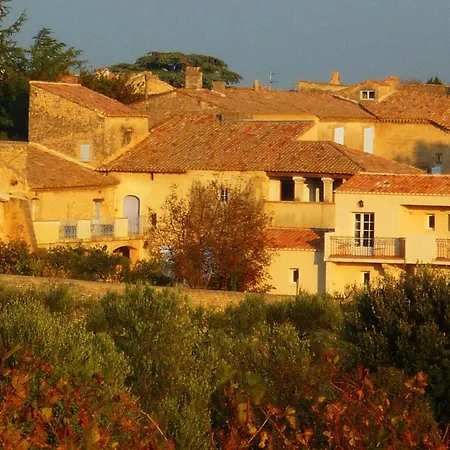 Отель Domaine Des Escaunes