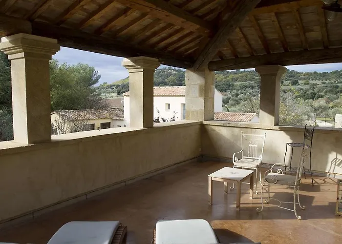 Domaine Des Escaunes 4* Sernhac